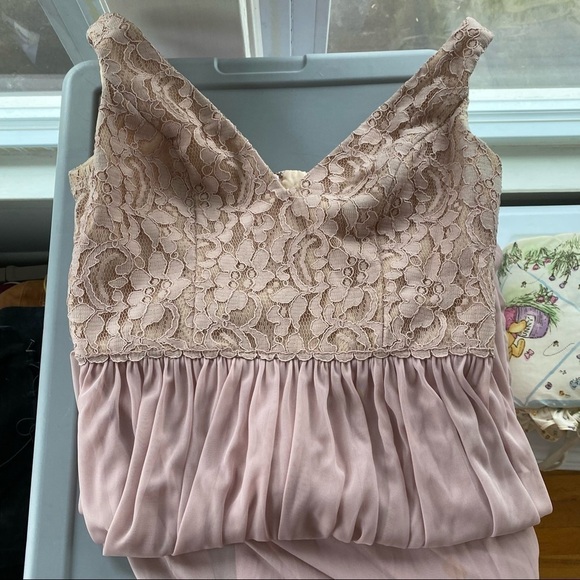 David's Bridal Pink Lace Sleeveless Bridesmaid Dress V-Neck Full Length - Picture 4 of 4